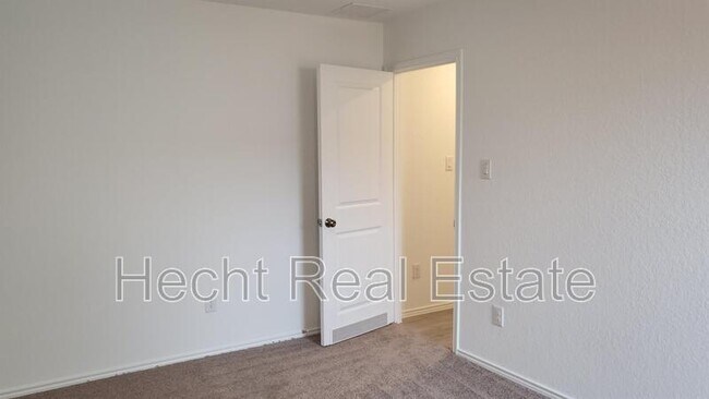 Building Photo - 5819 Coahulia Rdg