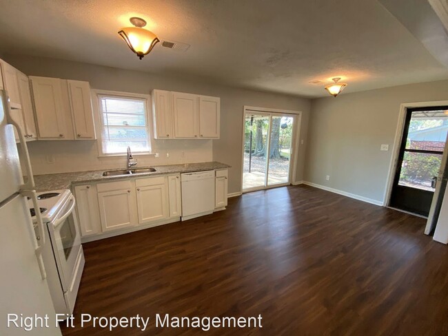 Building Photo - 3 br, 2 bath House - 5330 Delray Drive