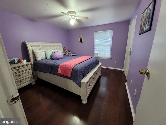 Building Photo - 2 Adam Ct