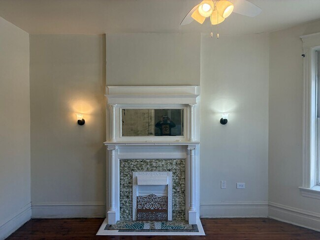 Building Photo - 9035 S Burley Ave