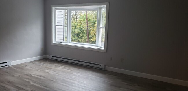 Building Photo - 128E.LAMBSTR