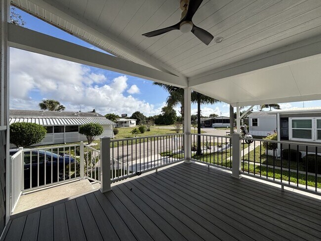 Building Photo - 6909 41st Ave N