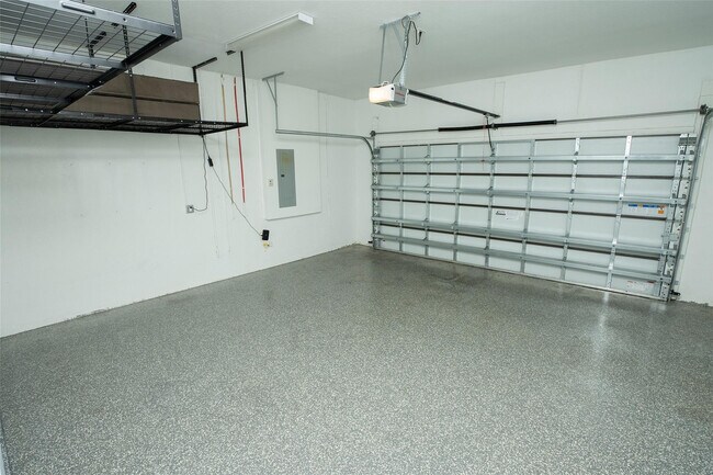 Building Photo - 10660 S Lago Vista Cir