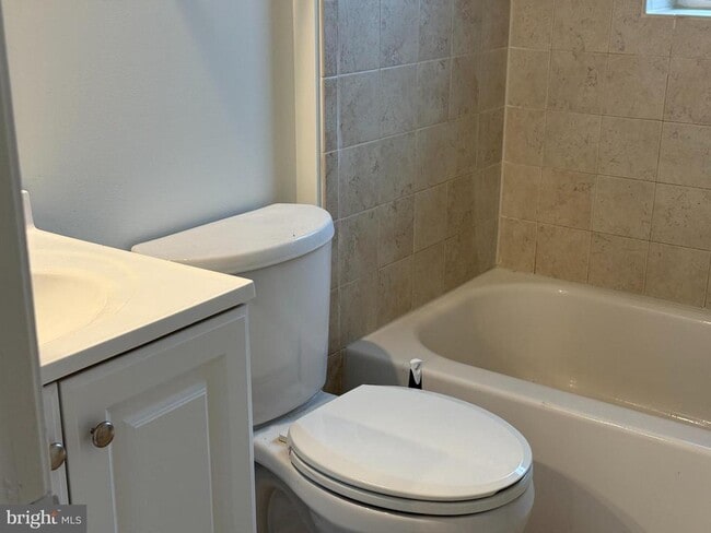 Building Photo - 4032 Olley Ln