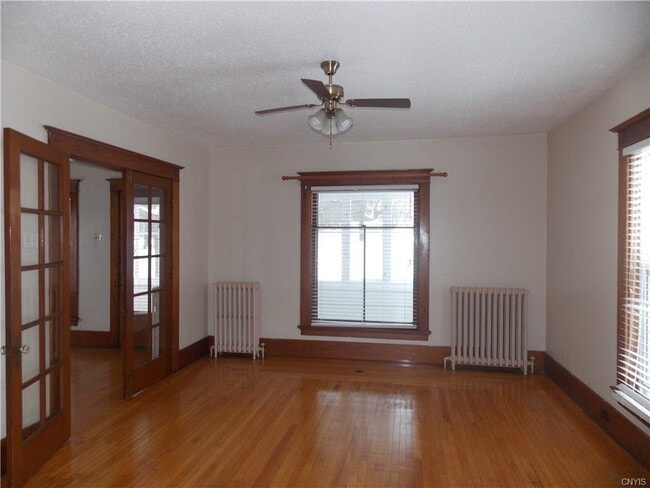 Building Photo - Village of Carthage 4 Bedroom / 2 Bath Rental available for immediate occupancy.