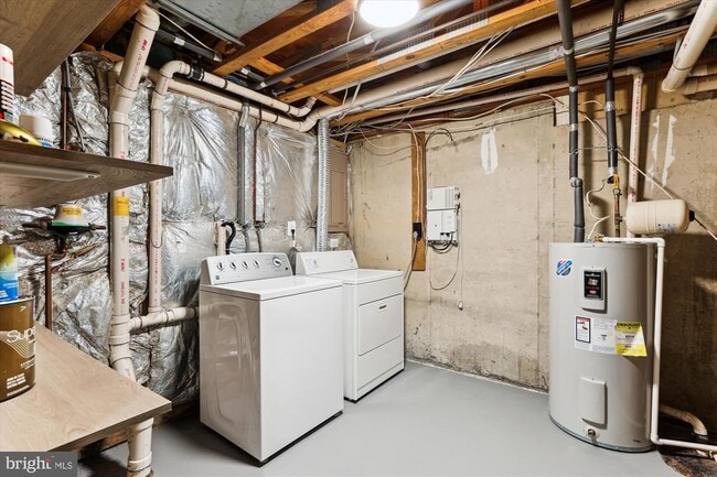 Building Photo - 8345 Silver Trumpet Dr