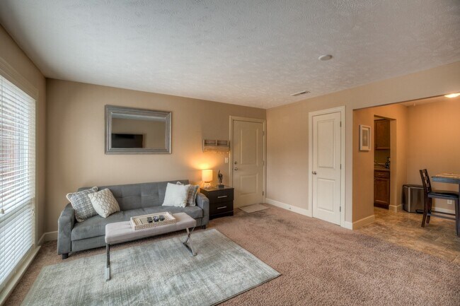 Floorplan - 417 - 421 - 423 N 40th -- Auburn
