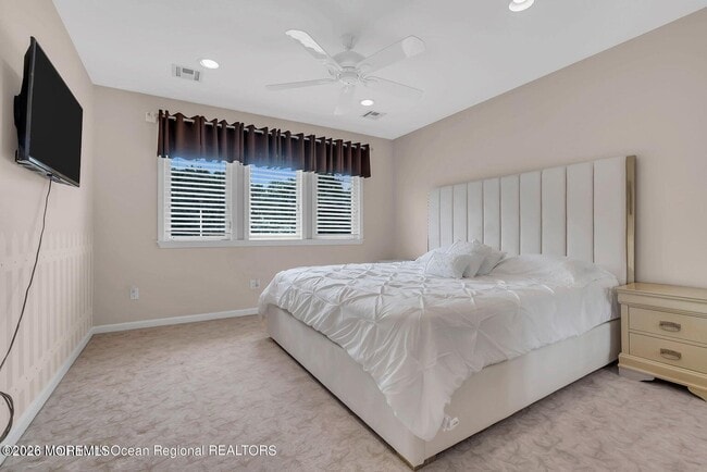 Building Photo - 7 MacKenzie Rd