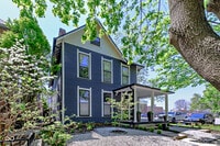 Building Photo - 219 E 11th St