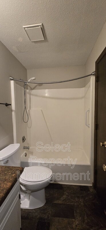 Building Photo - 3519 Shoaff Park River Dr