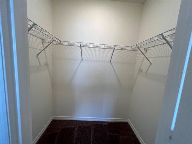 Building Photo - 1370 Yellow Finch Dr