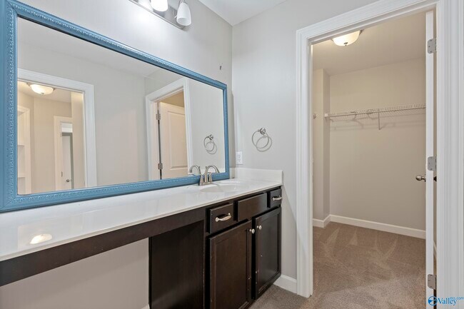 Building Photo - 16183 Evarard Dr NW