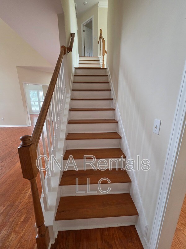 Building Photo - 1713 Paramore Pl NE