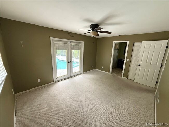 Building Photo - 19 Boxelder Ct