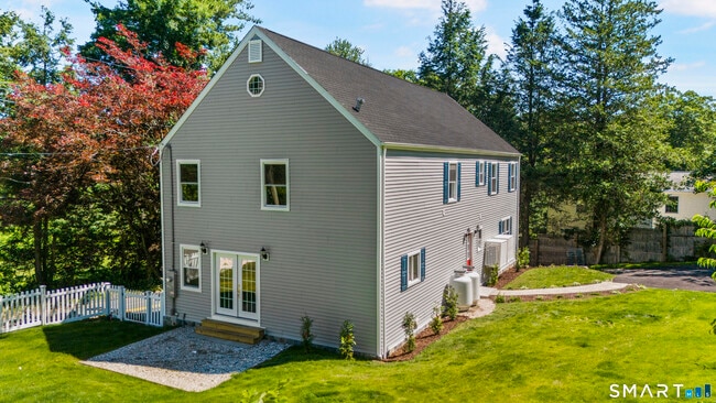 Building Photo - 120 Ivy Hill Rd