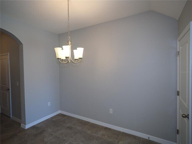 Building Photo - 2615 Midnight Pearl Dr