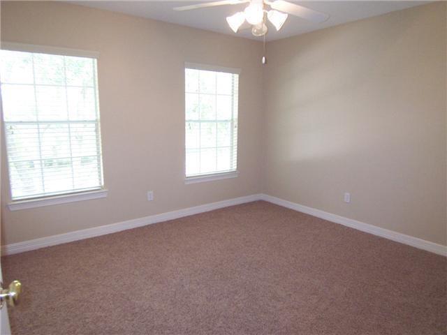 Building Photo - 5322 Pebble Way Ln