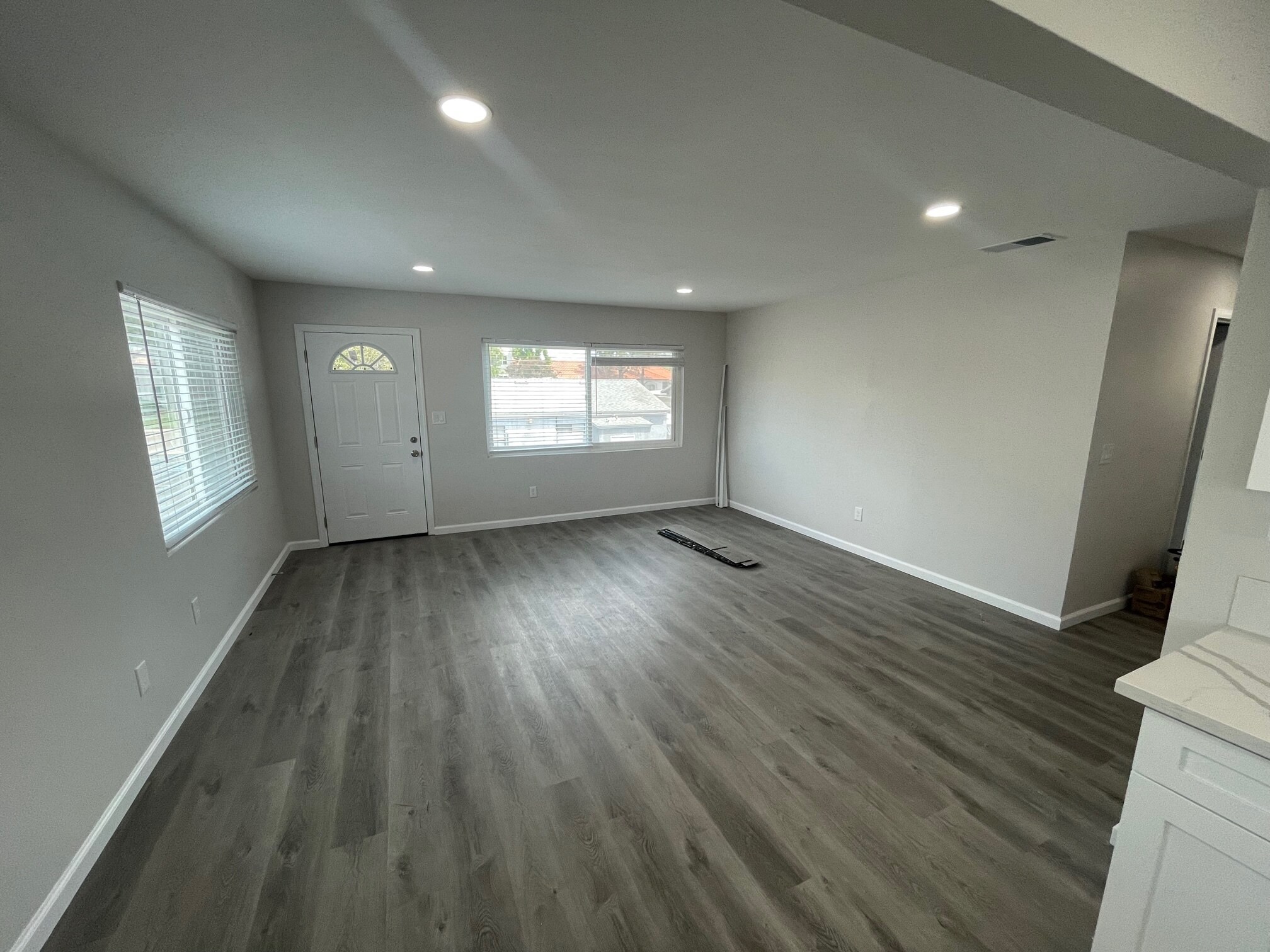 Building Photo - 410 Highland Ave