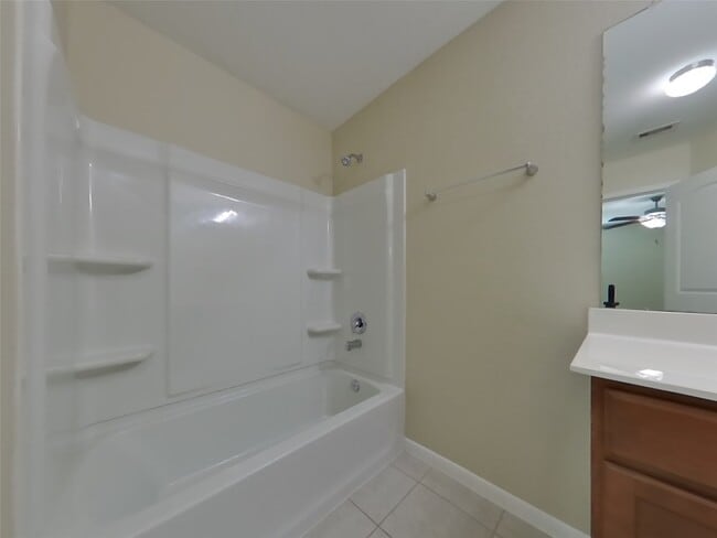 Building Photo - 332 Summer Horse Dr