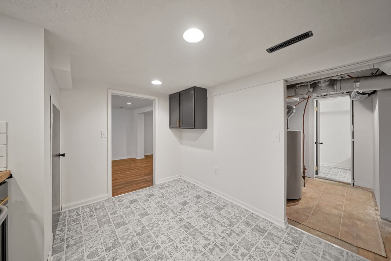 Building Photo - 1603 N Cotner Blvd