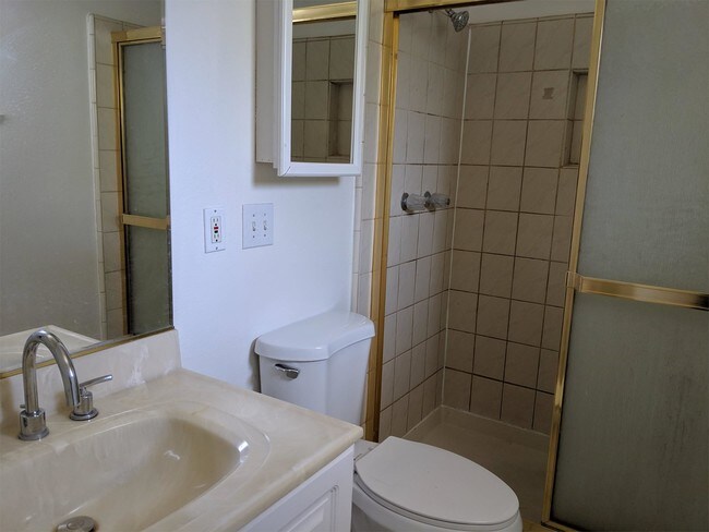 Building Photo - 41454 Paseo Padre Pkwy