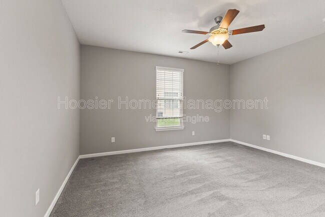 Building Photo - 556 Dylan Dr