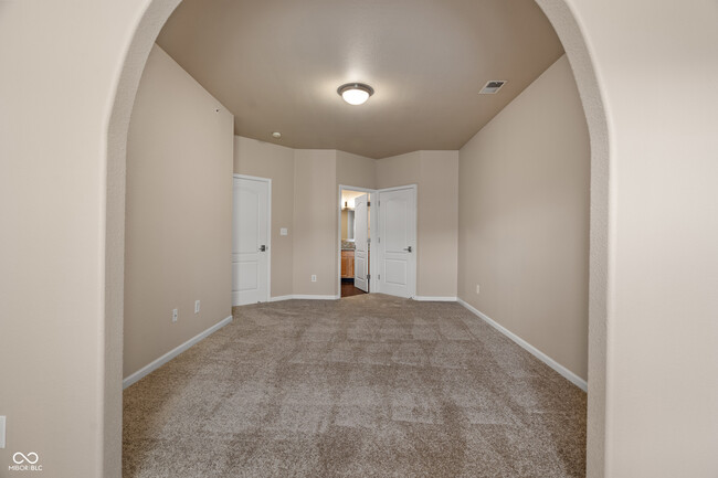 Building Photo - 12863 Tradd St