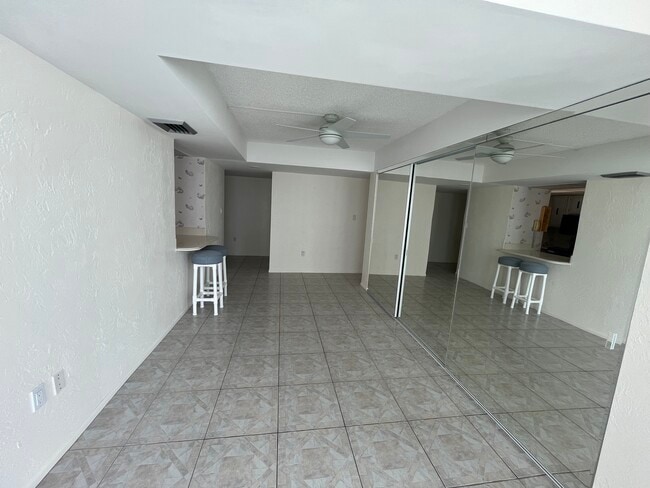 Building Photo - 2987 S Atlantic Ave