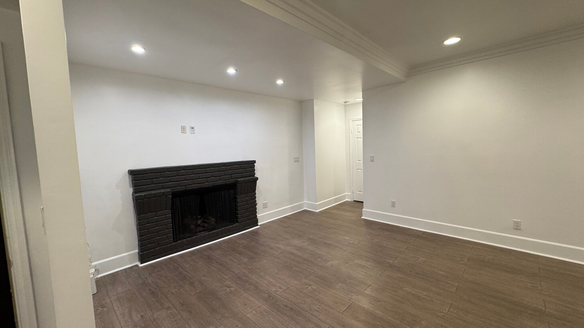 Building Photo - 16900 Marlin Pl