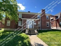 Building Photo - 410 Delaware Ave