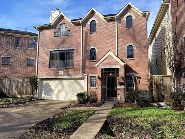 Primary Photo - 1509 McDonald St