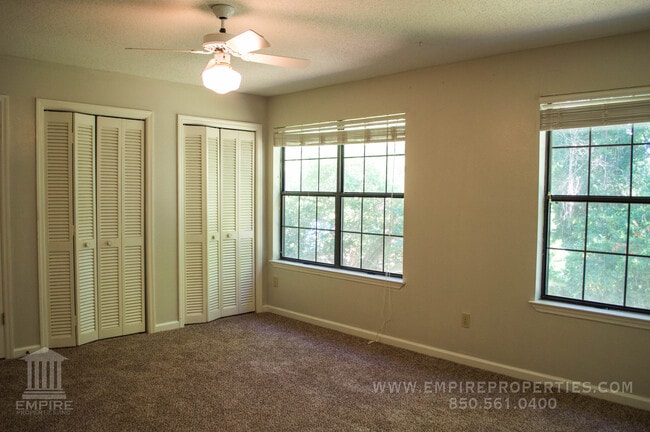 Building Photo - Beautiful Large home off of Mahan