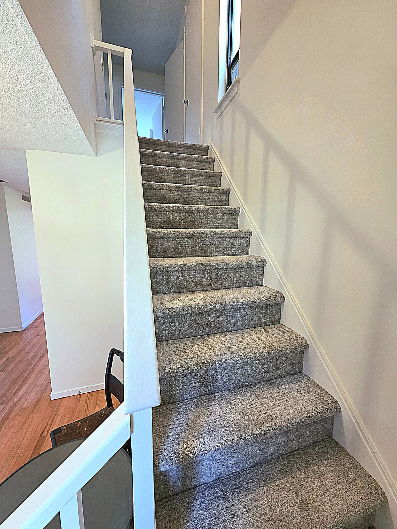 Building Photo - 563 Heritage Vlg