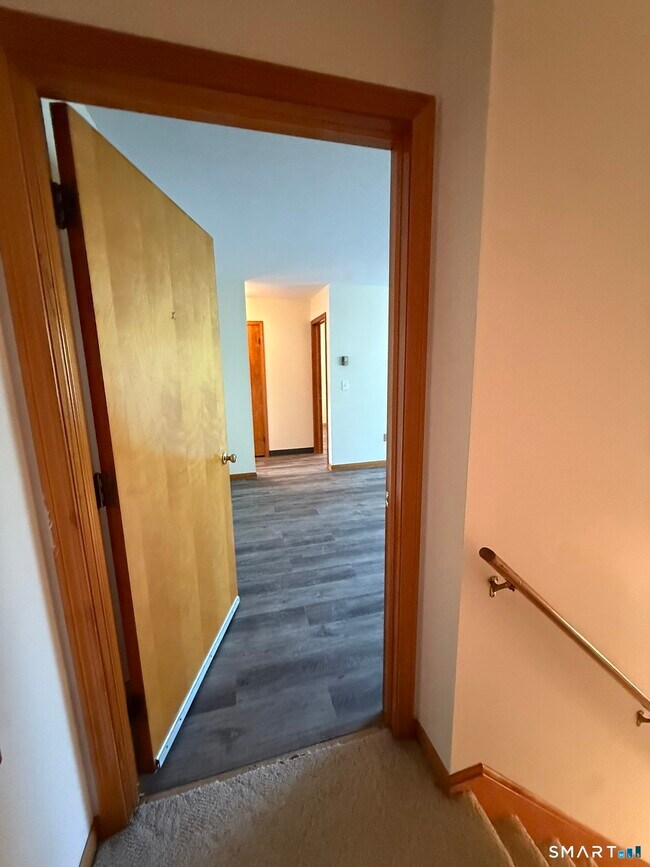 Building Photo - 463 Pierpont Rd