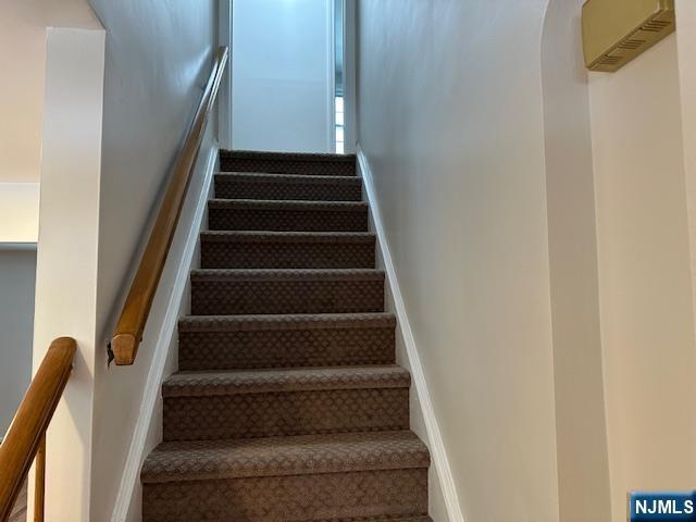 Building Photo - 509 Spencer Dr