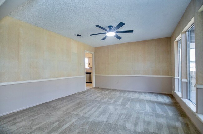 Building Photo - 3903 Kiamesha Dr