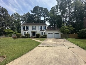 Building Photo - 608 Hearndon Ct