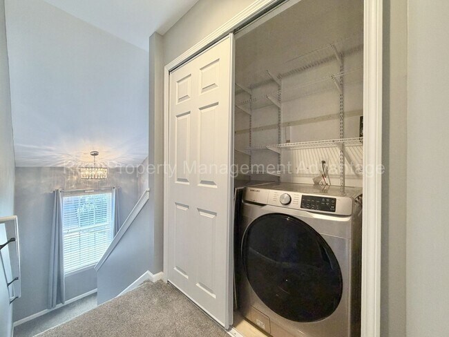 Building Photo - Rare and Modern Downtown Southfield Condo with 3 Beds, 2.5 Baths + 2-Car Garage