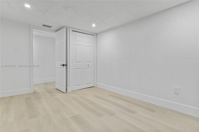 Building Photo - 171 W 13th St