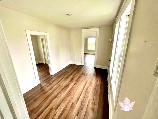 Building Photo - 4124 S Landess St