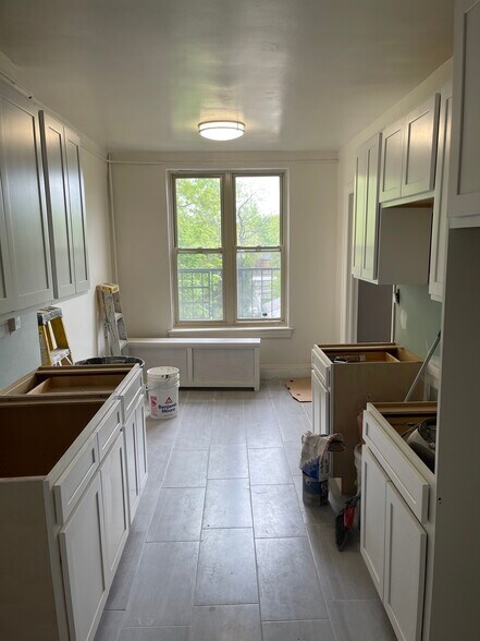 Building Photo - 1436 Lozier Pl