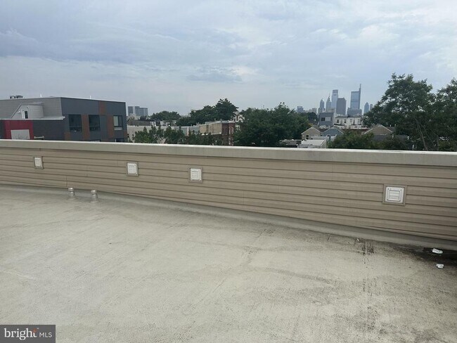 Building Photo - 1848 N 19th St