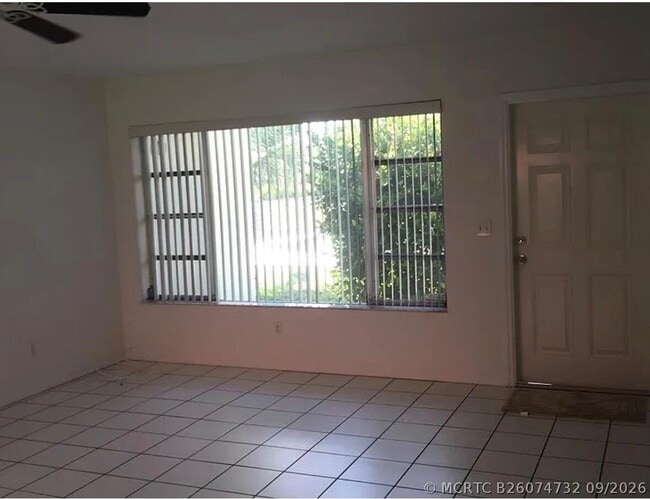 Building Photo - 1836 Coral Ridge Dr