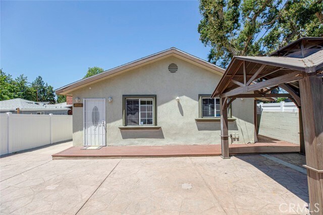 Building Photo - 10531 Greenburn Ave