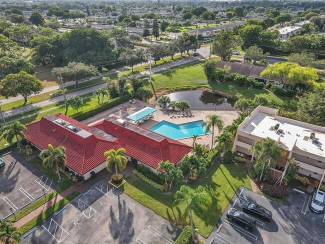 Building Photo - 2901 Fiore Way