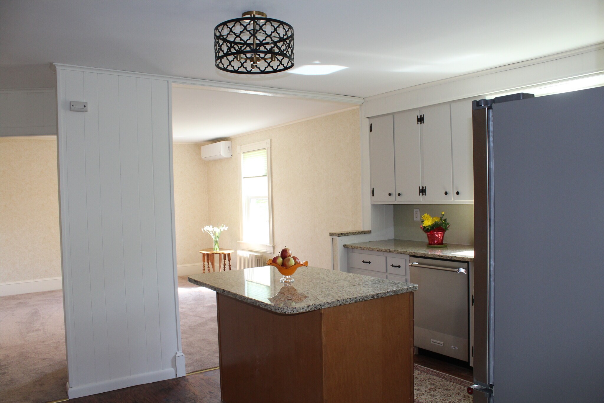 Kitchen - 27 Commonwealth Ave