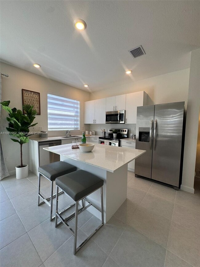 Building Photo - 27687 SW 155th Ct