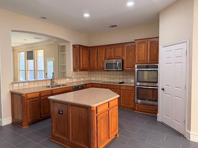 Building Photo - 2459 April Sound Ln