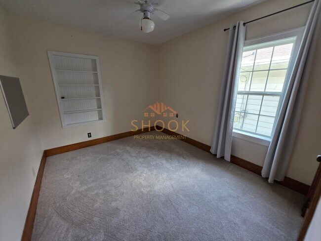 Building Photo - LOOK AT THIS 3 BR GEM WITH A BASEMENT UNDE...