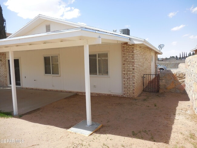 Building Photo - 12308 Nancy Lee Ave